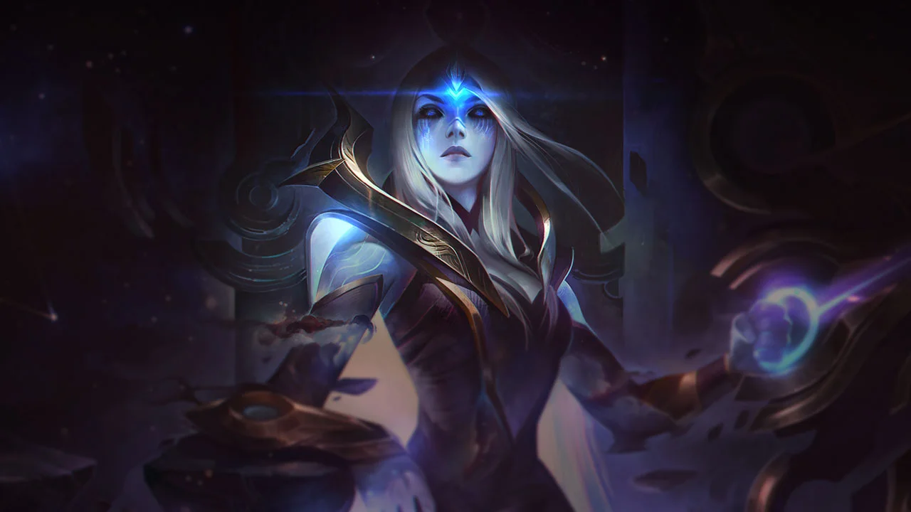 Cosmic Queen Ashe splash art